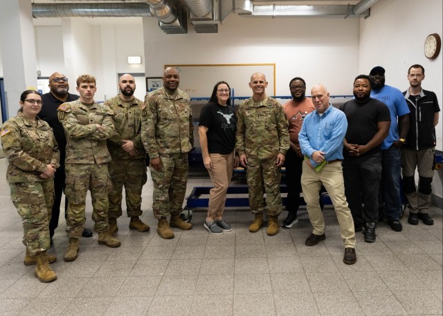 “Thank You” tour: IMCOM’s senior leaders tour USAG Rheinland-Pfalz, meet those who ‘make it happen’
