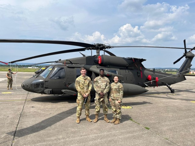 Reserve Officers’ Training Corps Cadets Deandre Wright of Morgan State University and Abbi Clark of Kansas State University engaged with the engaged with the 1-214 Aviation Regiment (General Support A