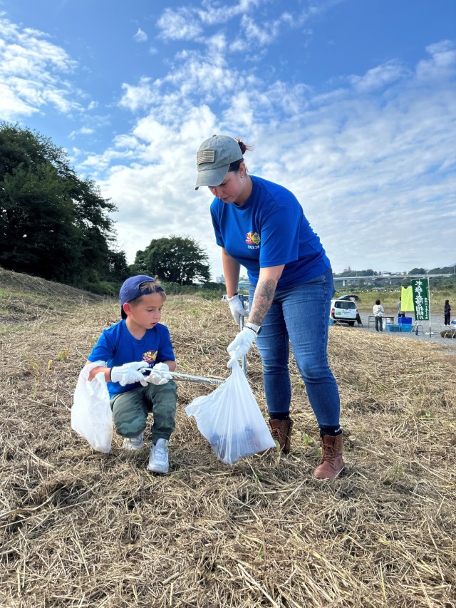 Friends, neighbors join forces to tackle community cleanup project near Camp Zama