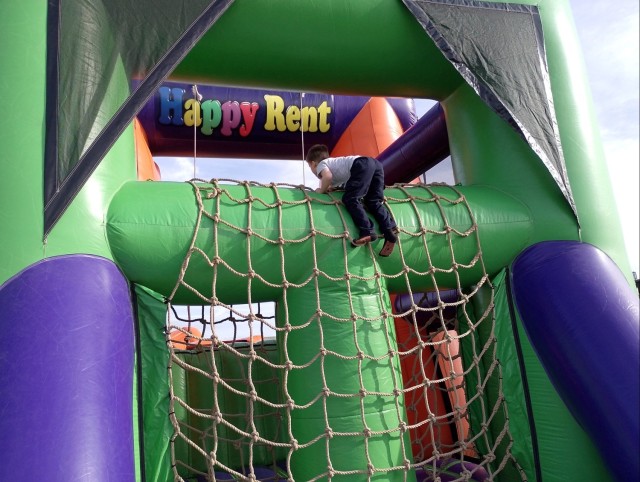 Dutch Ministry of Defense workforce at Eygelshoven APS-2 holds family day event at site
