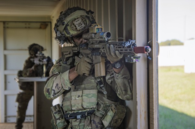 101st Airborne Soldiers assess new Next Generation Squad Weapon with 6.8mm ammo