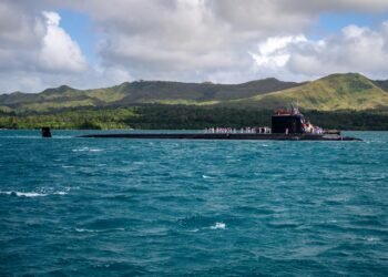 First Forward-Deployed Virginia-Class Submarine Arrives in Guam