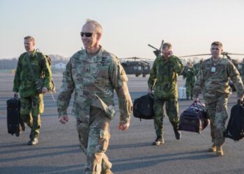 Swedish Army chief visits NY Army Guard’s 42nd Infantry Division training  exercise