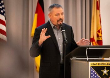 USAG Rheinland-Pfalz’s Baumholder community town hall boosts transparency