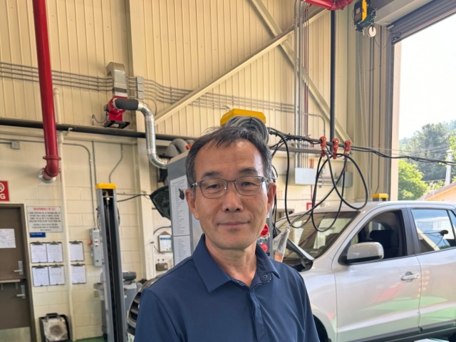 403rd Army Field Support Brigade Personality Spotlight: Yi, Kyong-Yol, Logistics Readiness Center-North