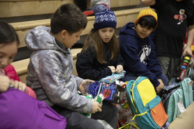 Approximately 50 Alaska National Guard service members, volunteers from the Salvation Army, AKNG Child and Youth Program and others visited the southeastern Alaskan city of Yakutat, Dec. 18, 2024. Operation Santa Claus, a longstanding annual...