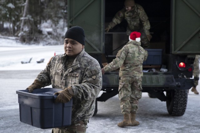 Approximately 50 Alaska National Guard service members, volunteers from the Salvation Army, AKNG Child and Youth Program and others visited the southeastern Alaskan city of Yakutat, Dec. 18, 2024. Operation Santa Claus, a longstanding annual...