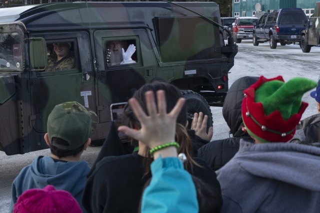 Approximately 50 Alaska National Guard service members, volunteers from the Salvation Army, AKNG Child and Youth Program and others visited the southeastern Alaskan city of Yakutat, Dec. 18, 2024. Operation Santa Claus, a longstanding annual...