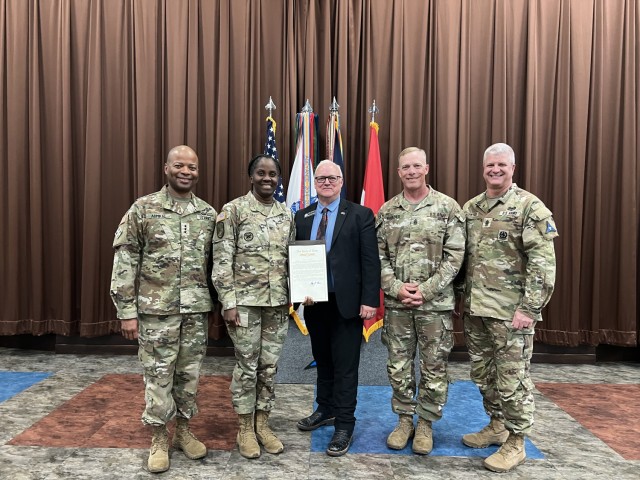 Recognizing excellence: Phantom Warrior Awards lauds Fort Cavazos Soldiers, civilians alike