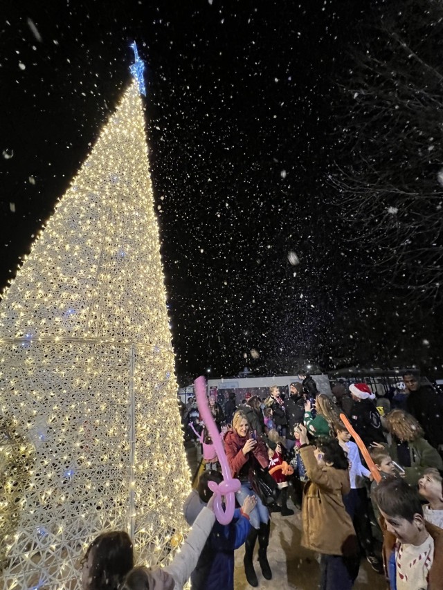 VMC Tree lighting ceremony, Dec. 5, 2024 on Caserma Ederle.