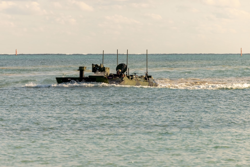 4th Marines ACVs Complete First Open Water Amphibious Movement