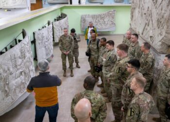 U.S. Soldiers explore Romanian culture, history during ‘Principalities Union Day’ museum visit