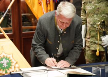 Bavaria public affairs officer receives accolade, honors during retirement event