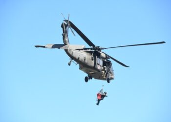 Maryland National Guard conducts rescue hoist training with Maryland Helicopter Aquatic Rescue Team