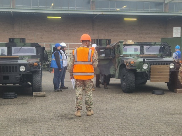 With DEFENDER 25 in ‘the cross hairs’ APS-2 blood support detachment issued at Dülmen