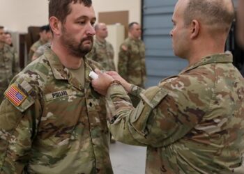 Kentucky National Guard Soldier Commended for Heroic Rescue