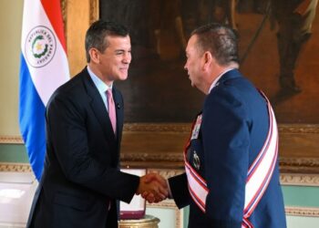 Paraguayan President Awards Top Honor to Massachusetts National Guard General