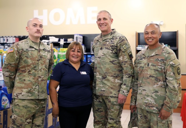 Raines visits Saipan, focuses on troop support, readiness