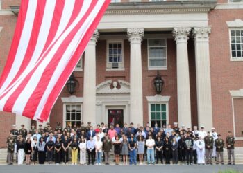 Armaments Center’s Military Deputy administers oath of enlistment to more than 100 northern New Jersey high school students