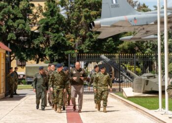 Forces Command commander visits NATO unit in Greece