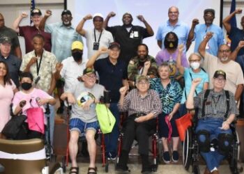 Houston Veterans Gather to Celebrate Cancer Survival