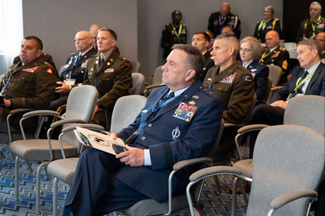 General Nordhaus meets with National Guard leaders at the African Chiefs of Defense Conference 2025