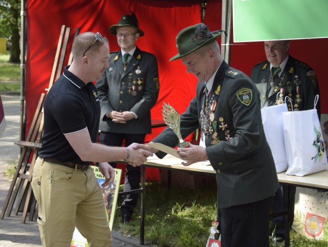 AFSBn-Poland participates in community event to help foster host nation relations