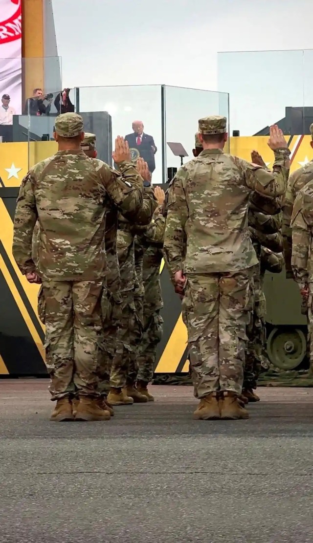 The U.S. Army Reserve joined thousands of Soldiers in Washington, D.C., to mark the Army’s 250th birthday with a series of historic events including a fitness challenge, an Army Festival with various military equipment on display, a Grand...