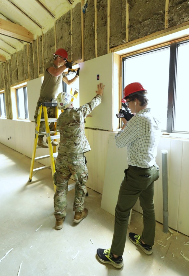 Maine Army National Guard Engineers Build Communities while Building Readiness