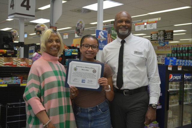 DeCA scholarship at Hohenfels