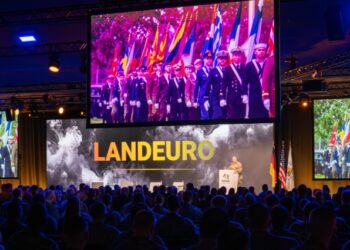 Top NATO, US commander in Europe describes NATO’s decisive hour in LANDEURO remarks