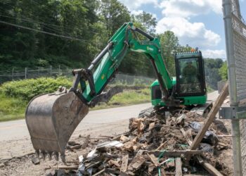 West Virginia Guard Continues Flood Cleanup Efforts