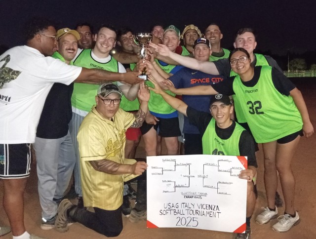 Bunt Force Trauma victorious in USAG Italy softball tournament