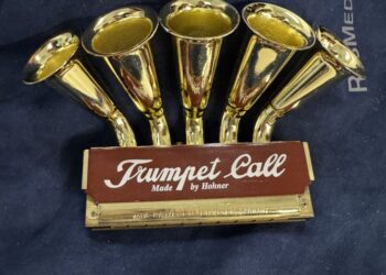 Veteran finds healing with a harmonica